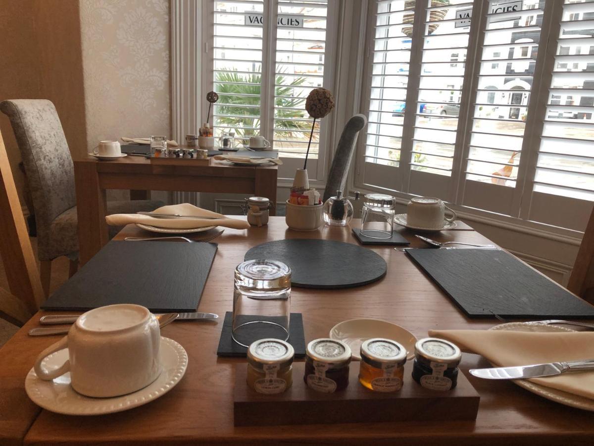 Adcote House (Adults Only) Hotel Llandudno Bagian luar foto